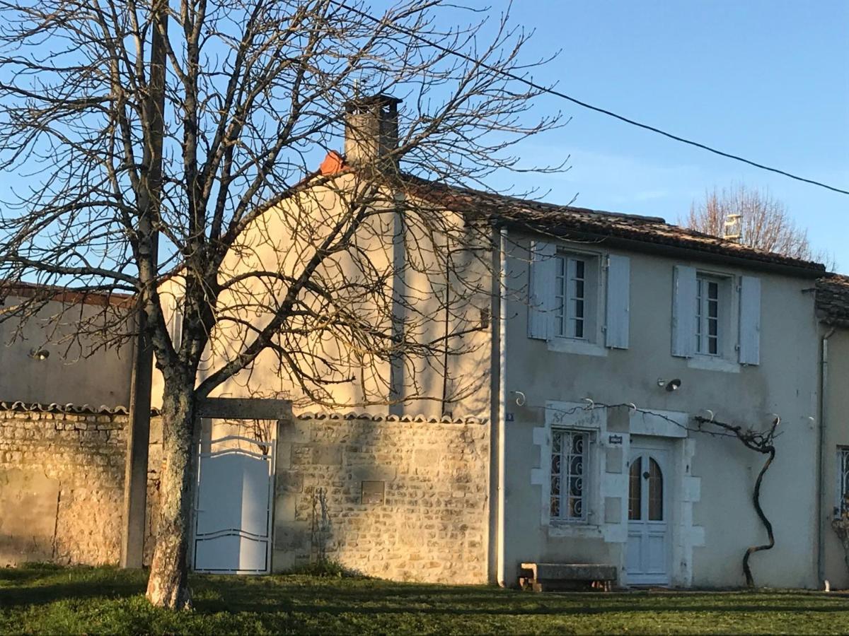 Holiday home La Maison De Josephine Montignac-Charente